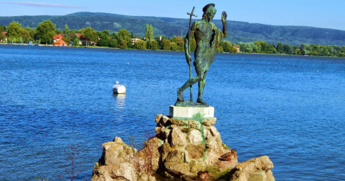 Keresztelő Szent János szobor